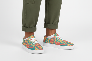 Cargo Pants Detail