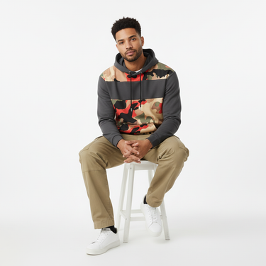 Casual seated look