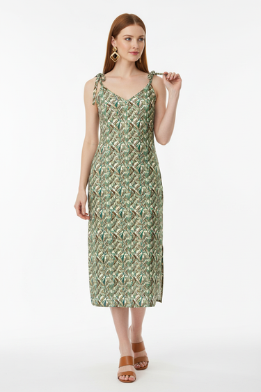 Look 11 - Modern Sophisticated