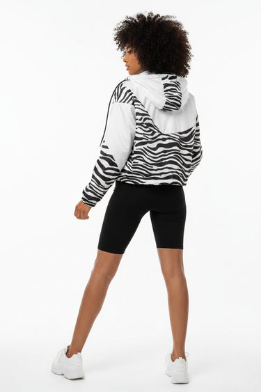 Look 7 – Curly Hair Model, Back