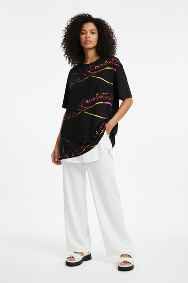 Look 9 - Layered chic with white wide-leg pants