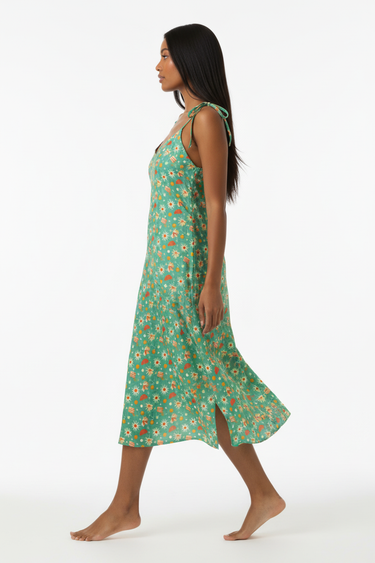 Side view walking