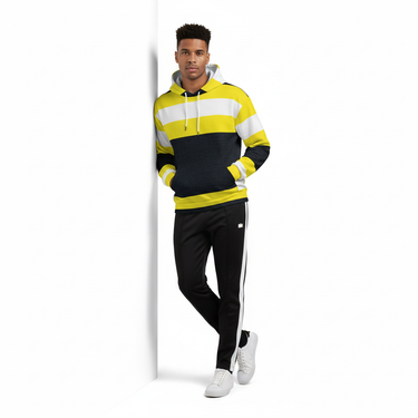 SunRae Hoodie - Streetwear Look 7