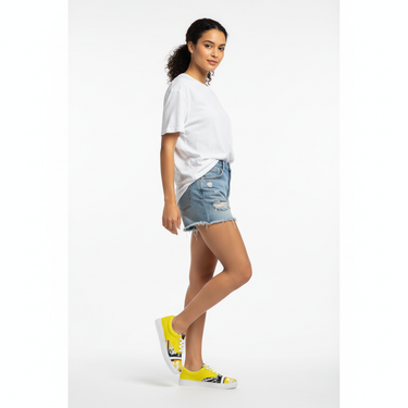 Suns sneakers summer style