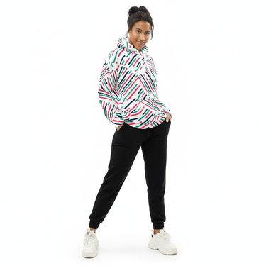 White female model - sporty