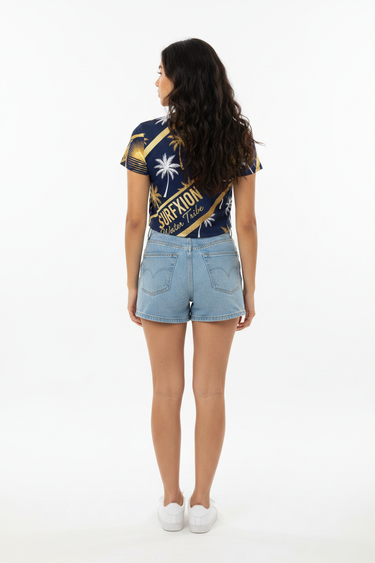 Back - Latina model, denim shorts