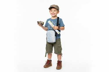 Cargo shorts and tee