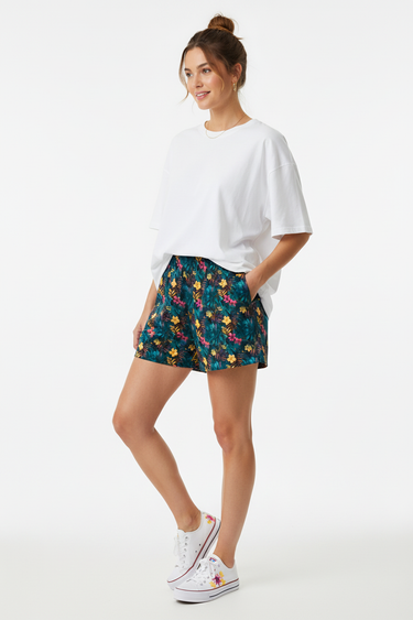 Casual oversized tee