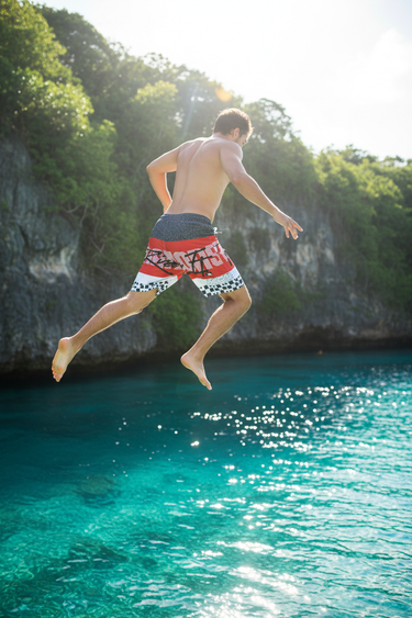 Cliff Jump Look