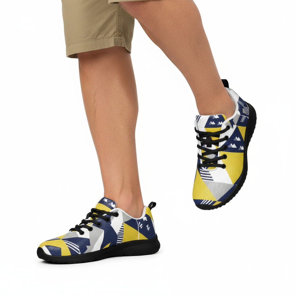 Close-up 7 - Male khaki shorts