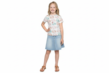 Denim skirt look
