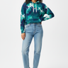 Female coastal casual jeans