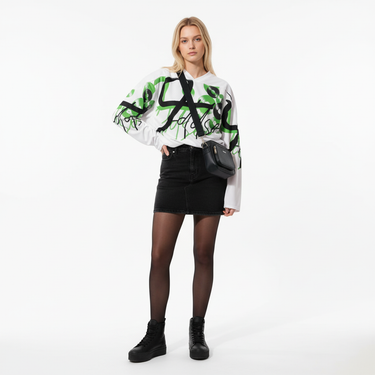 Female Look 3 - Bold Streetwear