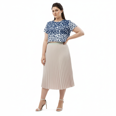 Feral Crop Tee - Elevated Feminine Look
