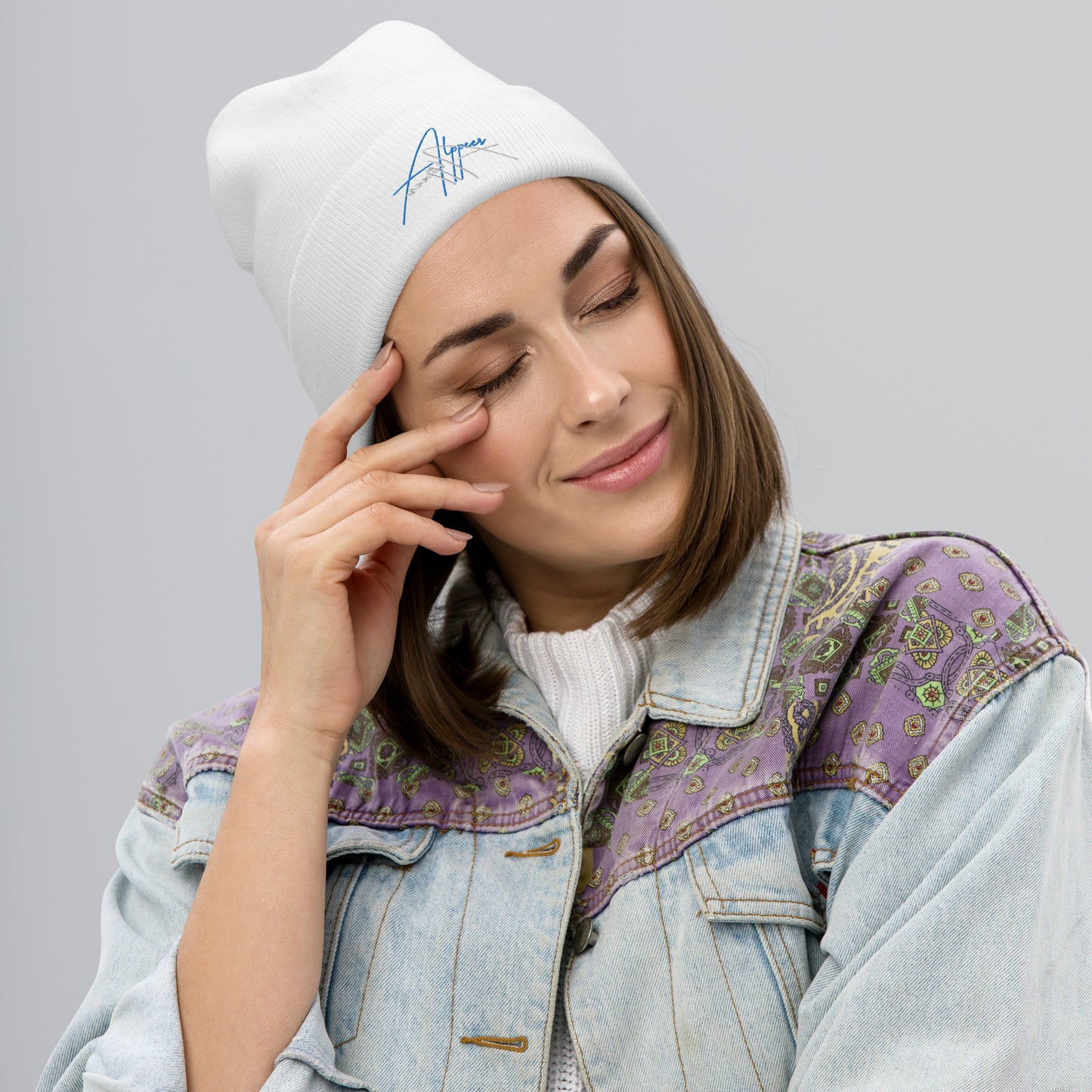 Alppeer-Signature Embroidered Beanie
