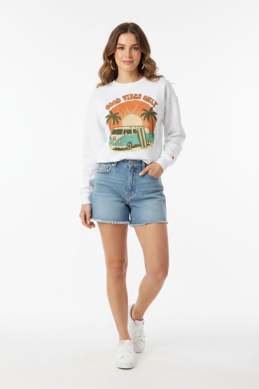 Look 1 - Jean Shorts Light Wash