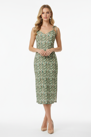 Look 10 - Refined Elegant