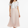 Look 2 - Feminine midi skirt