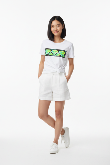 Look 3 – White Linen Shorts