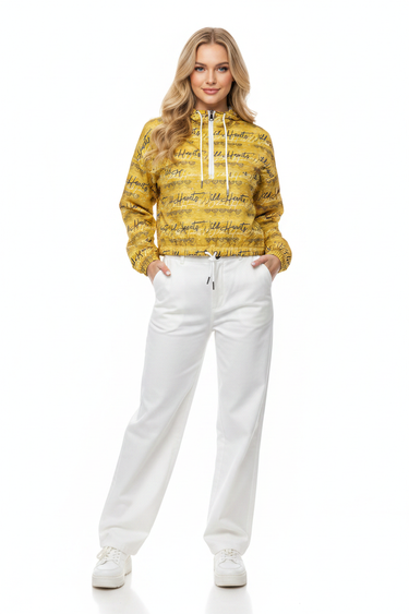 Look 4 – Blonde Model, Front