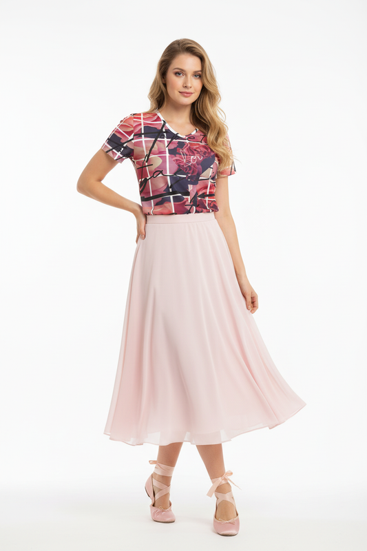 Look 4 - Feminine romantic with skirt