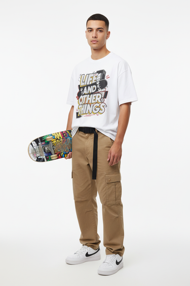 Look 4 – White Tee Skate
