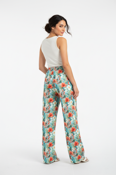 Look 5 - Back view looking over shoulder