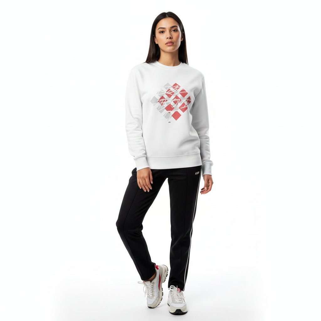 Look 6 - Woman White with Track Pants