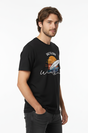 T-Shirt Side View Look 2