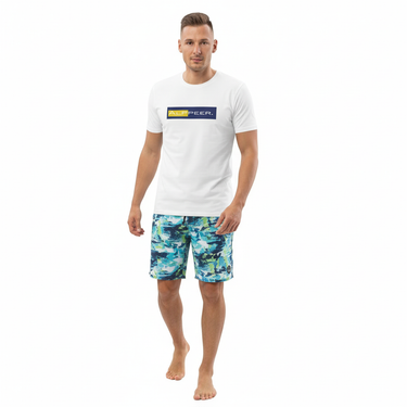 White Tee Surfer Look Without Surfboard